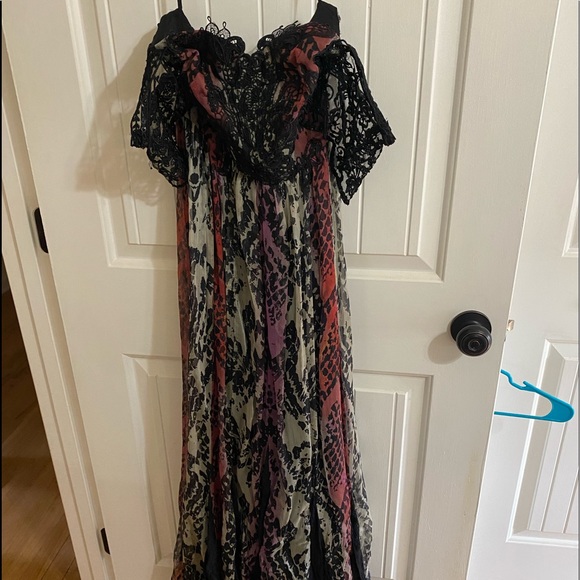 Free People Wild Hearts Maxi dress absolutely stunning dress! Size 6 - Picture 6 of 16